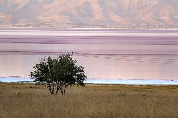 تصاویر دیدنی از دریاچه مهارلو فارس