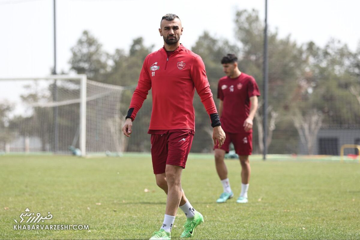 زور باشگاه به سردار دورسون نرسید/ ضرر ۳۰۰ هزار دلاری پرسپولیس در آخرین ساعات نقل و انتقالات!
