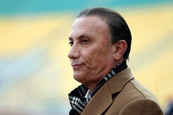 درخشان: هواداران به هاشمیان فشار نیاورند/ بازی سختی در انتظار پرسپولیس است