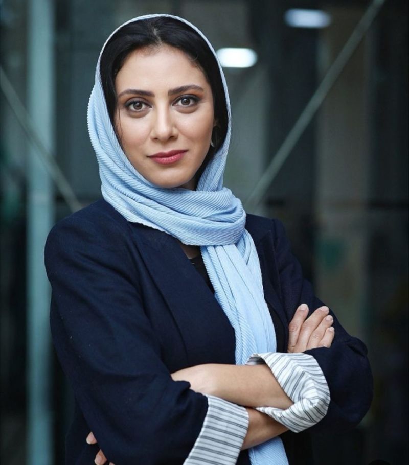 موتورسواری مونا فرجاد در خیابانهای تهران – سلام نو