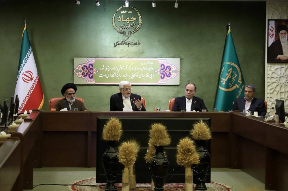 عارف: اقتدار غذایی پیشنیاز اقتدار ملی است
