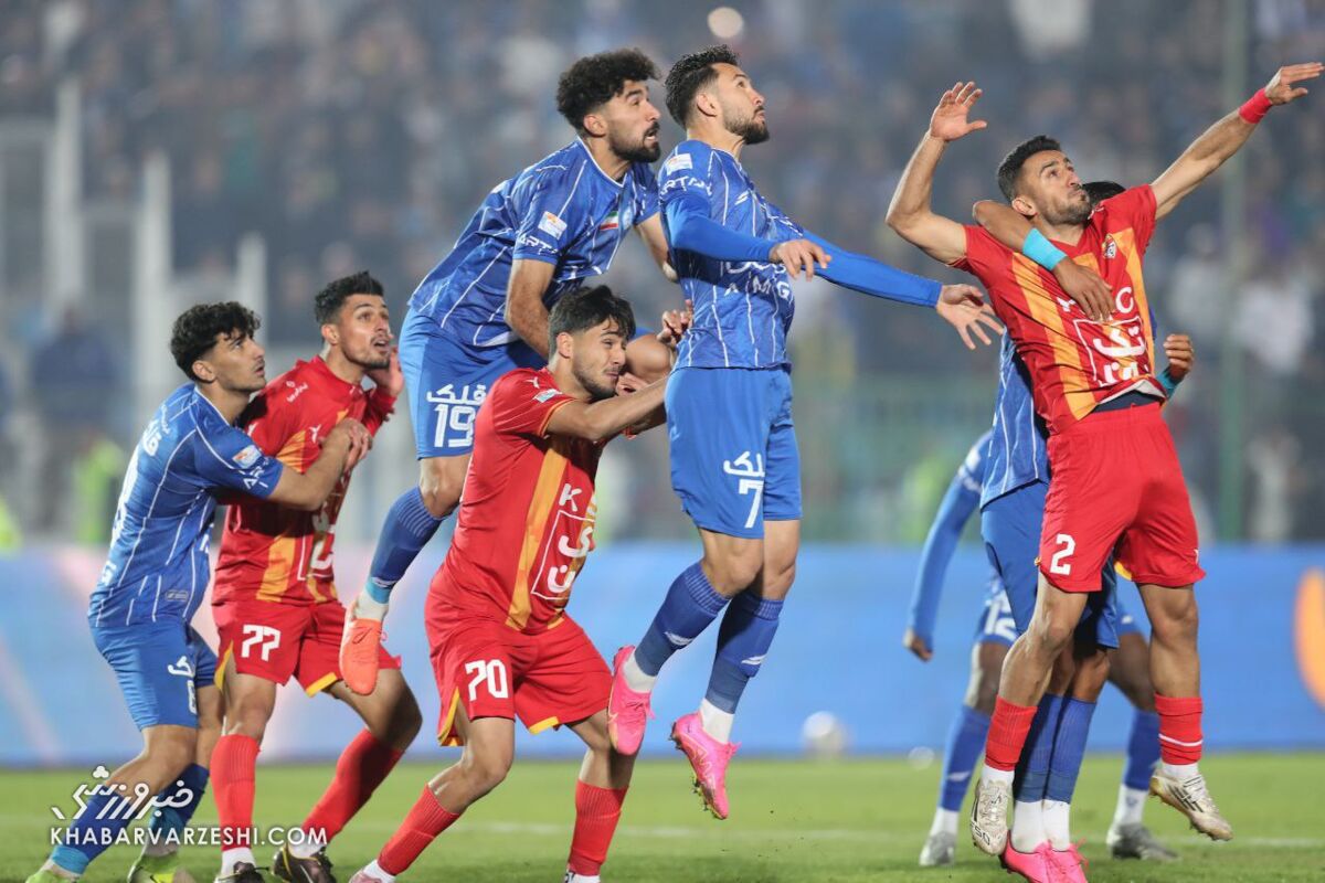 استقلال و فولاد