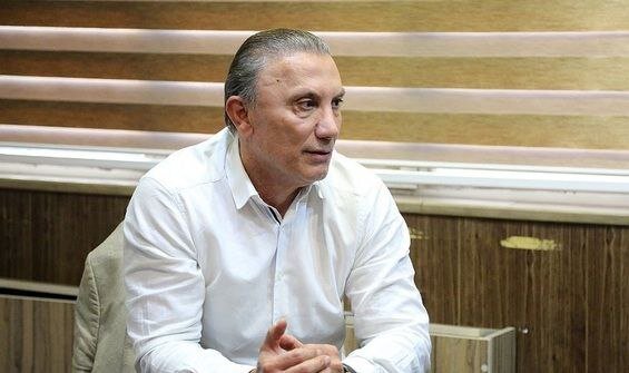 حمله تند حمیددرخشان به تاج بخاطر نتایج تیم ملی امید: فوتبال ما دارد به قهقرا میرود/ تاج بیاید و پاسخ بدهد