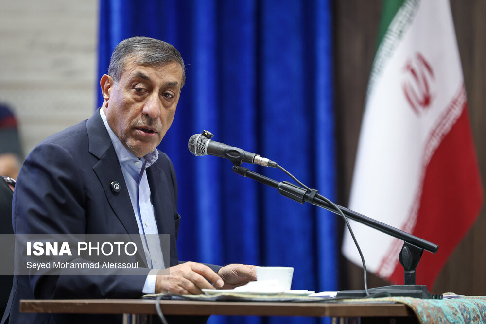مماشات و تساهل با بیانضباطی بانکها در دولت جایی ندارد