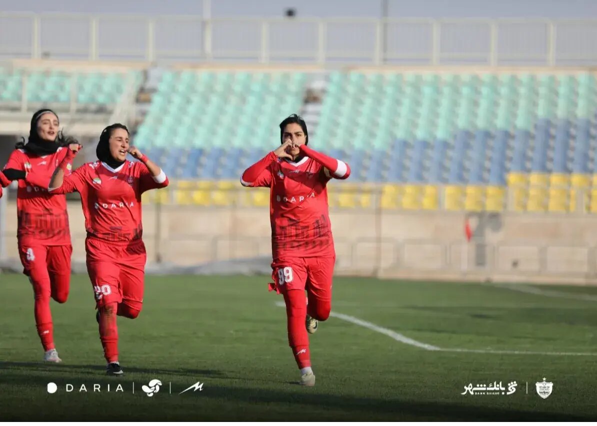 پیروزی زنان پرسپولیس با گلزنی ستاره استقلالی