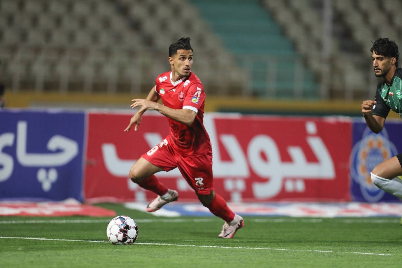 درگیری علیپور پس از باخت پرسپولیس؛ تو حرف مفت میزنی!