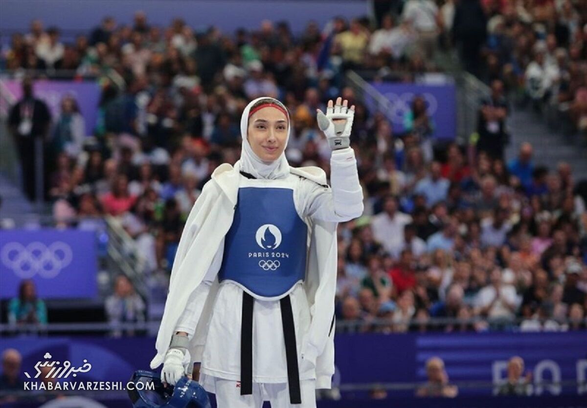 مبینا نعمت زاده