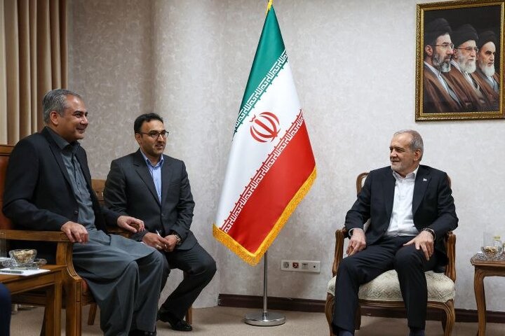 قدردانی رئیسجمهور از مواضع و همکاریهای دولت پاکستان