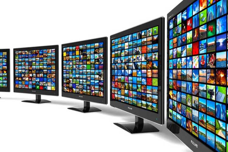 وزارت فرهنگ: تلویزیونهای اینترنتی برای دریافت مجوز اقدام کنند