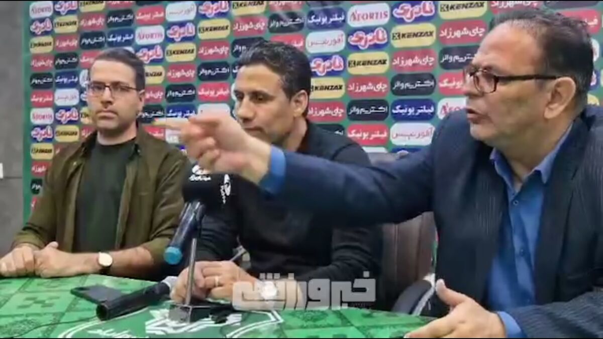 ویدیو| درگیری در کنفرانس خبری تارتار/ مسئول به خبرنگار: تو حرف نزن، زیاد حرف زدی!