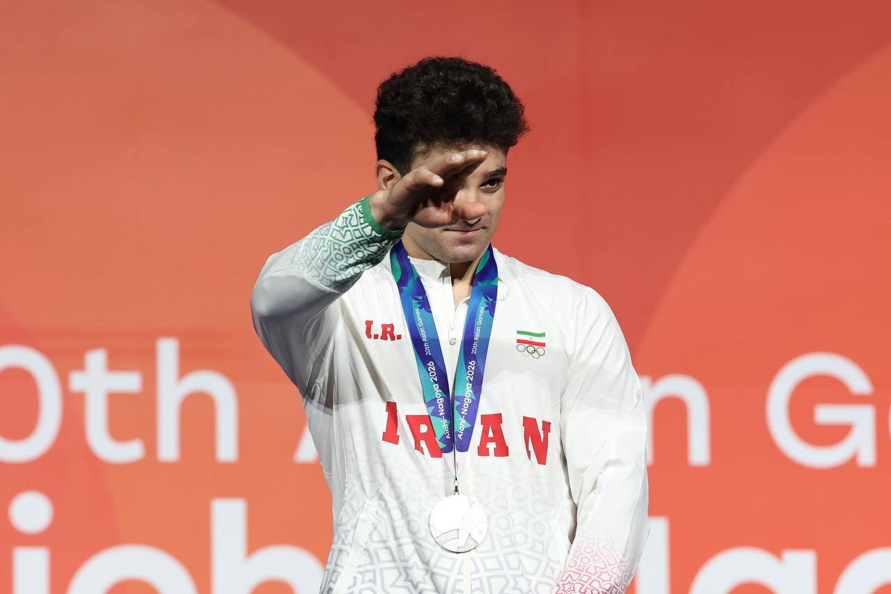 علیپور: مدالم را به جوانان سرزمینم تقدیم میکنم/ تنهاترین قهرمان هستم