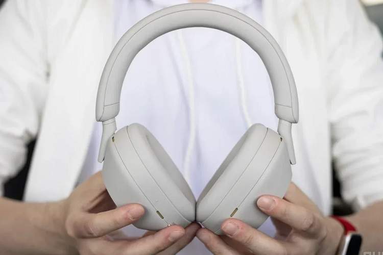 سونی WH-1000XM5 با حذف نویز قدرتمند و شارژدهی ۳۰ ساعته ارزانتر شد